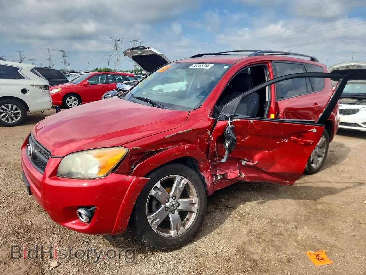 Photo JTMRF4DV6B5038437 - TOYOTA RAV4 2011