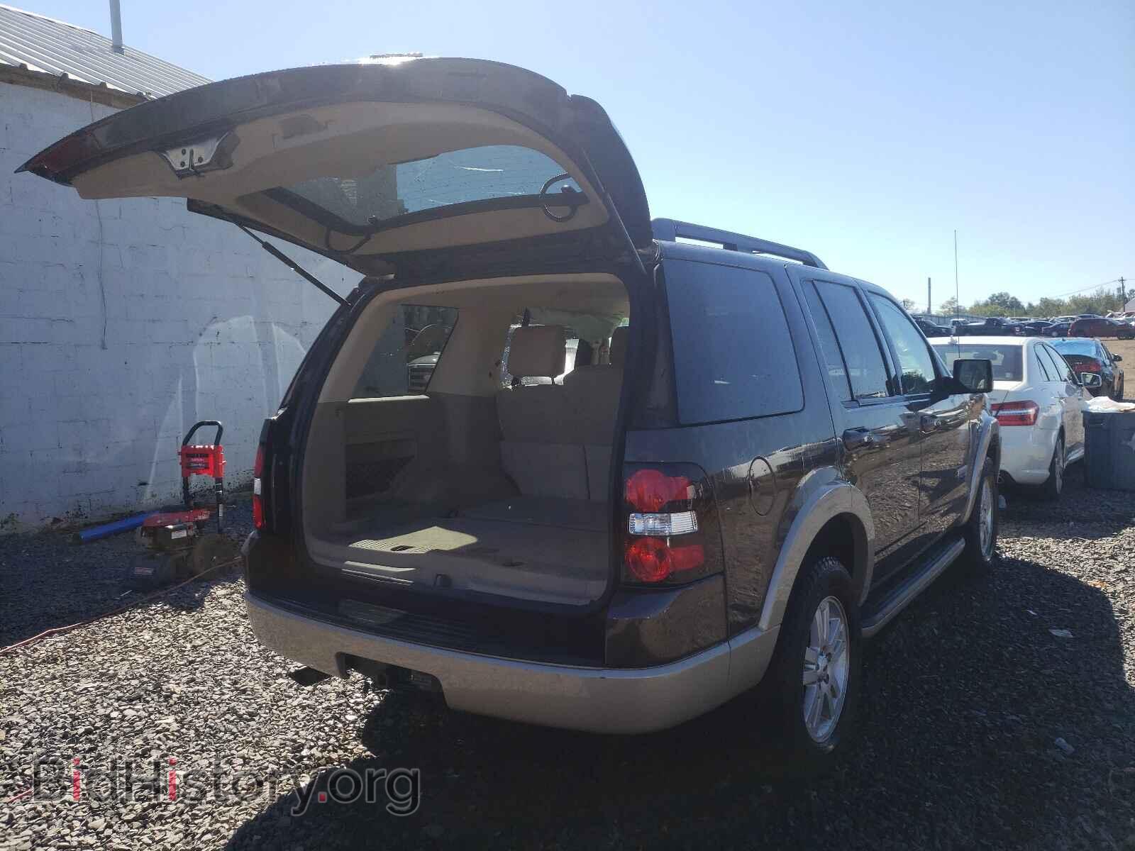 2008 FORD EXPLORER - VIN: 1FMEU74E58UA87323 - Photo 4
