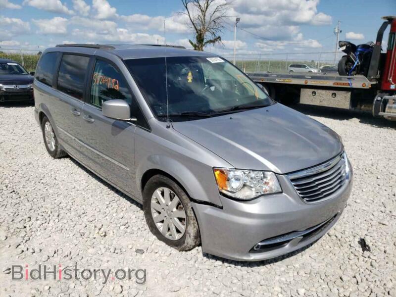 2015 Chrysler MINIVAN Town & COU (VIN 2C4RC1BG0FR538629) — фото 1 из 10, Copart, повреждение: бок