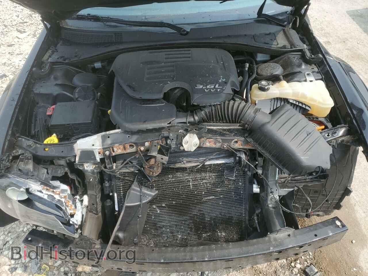 2019 CHRYSLER 300 - VIN: 2C3CCAGG5KH611013 - Фото 11