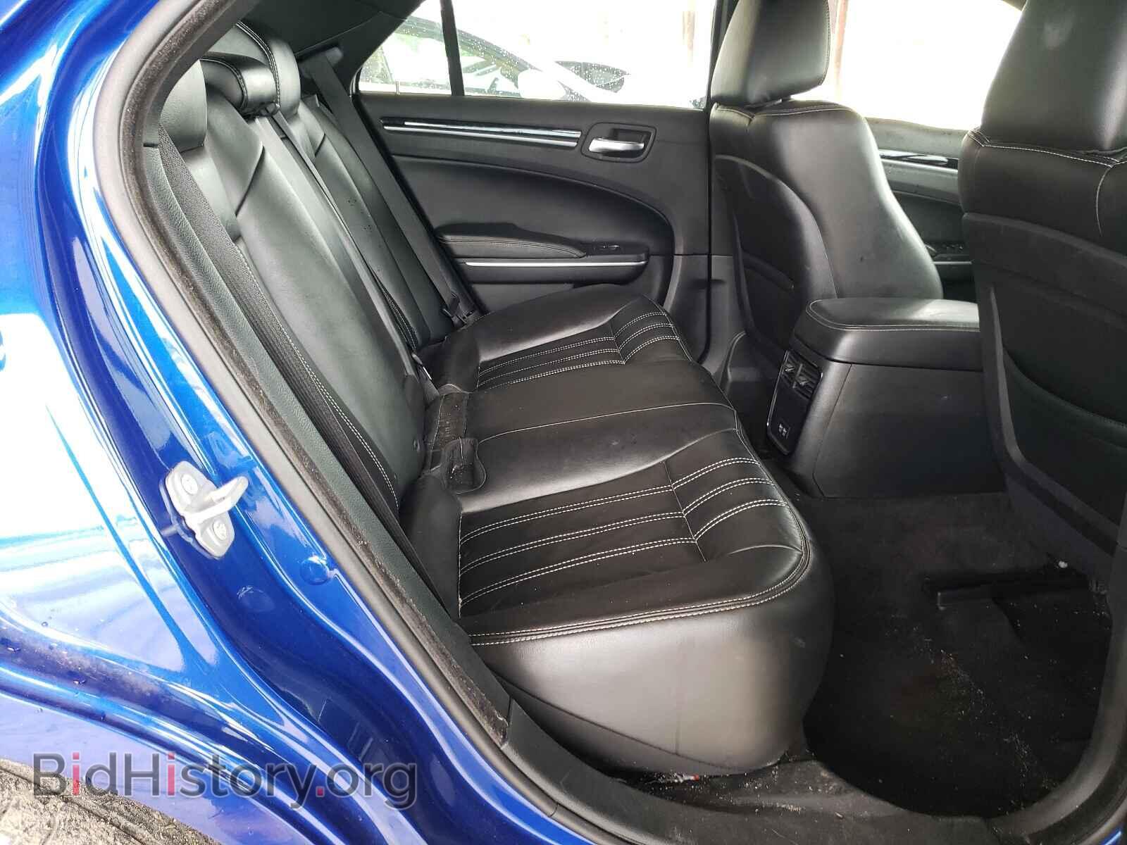 2019 CHRYSLER 300 - VIN: 2C3CCABG2KH515539 - Photo 6