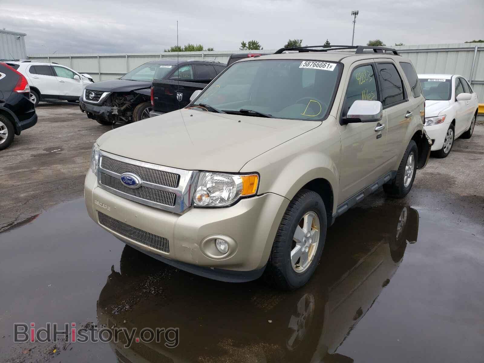 2011 FORD ESCAPE - VIN: 1FMCU0D78BKC28565 - Фото 2