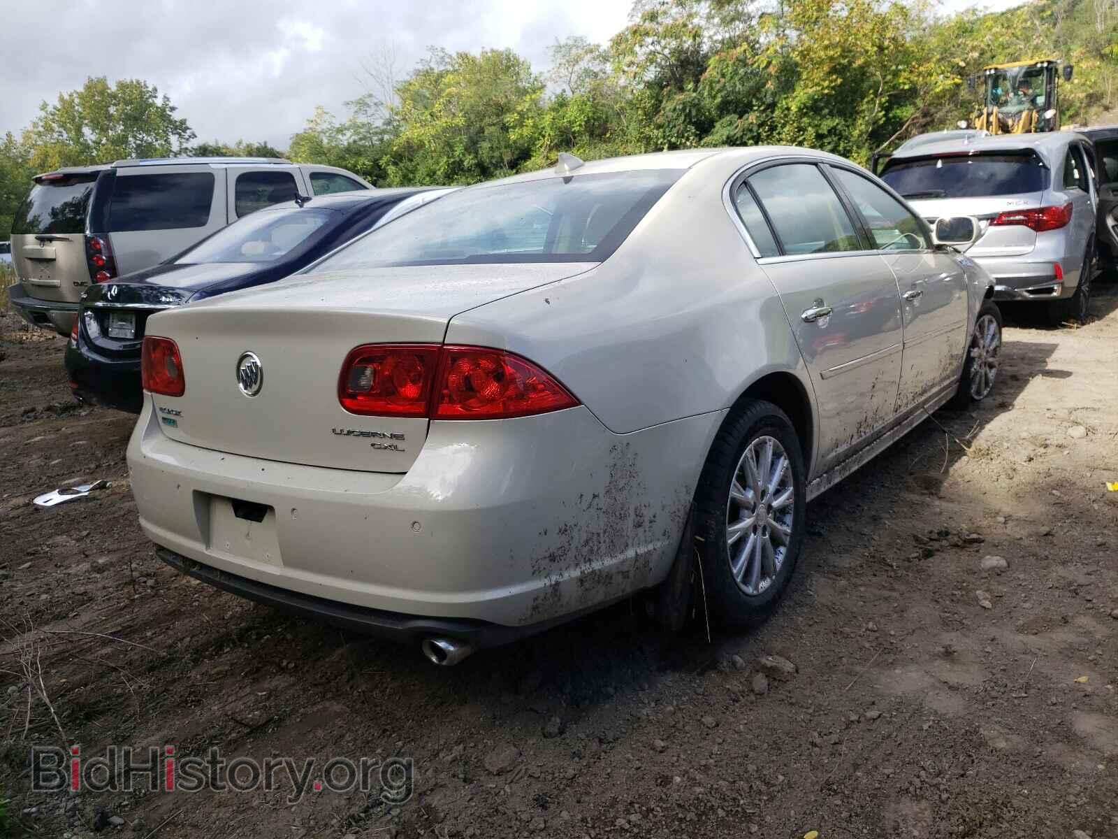 2011 BUICK LUCERNE - VIN: 1G4HC5EM4BU107448 - Фото 4