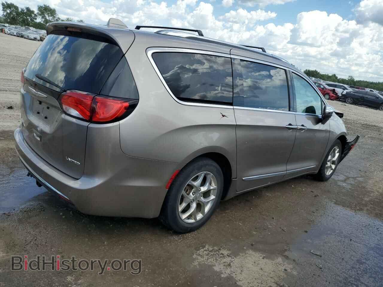 2017 CHRYSLER PACIFICA - VIN: 2C4RC1GG6HR649150 - Photo 3