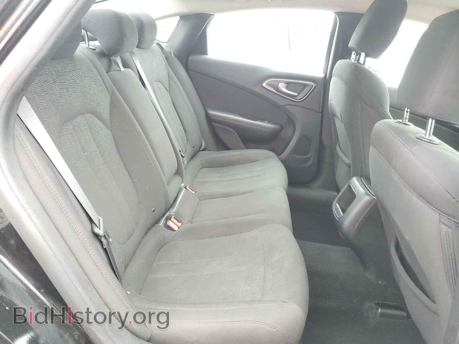 2015 CHRYSLER 200 - VIN: 1C3CCCAB1FN758497 - Photo 6