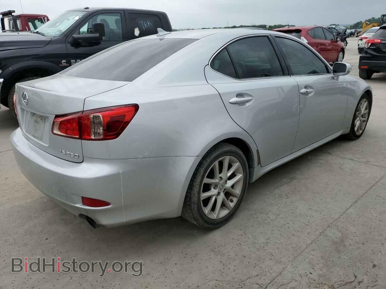 2011 LEXUS IS - VIN: JTHBF5C26B5137899 - Фото 3