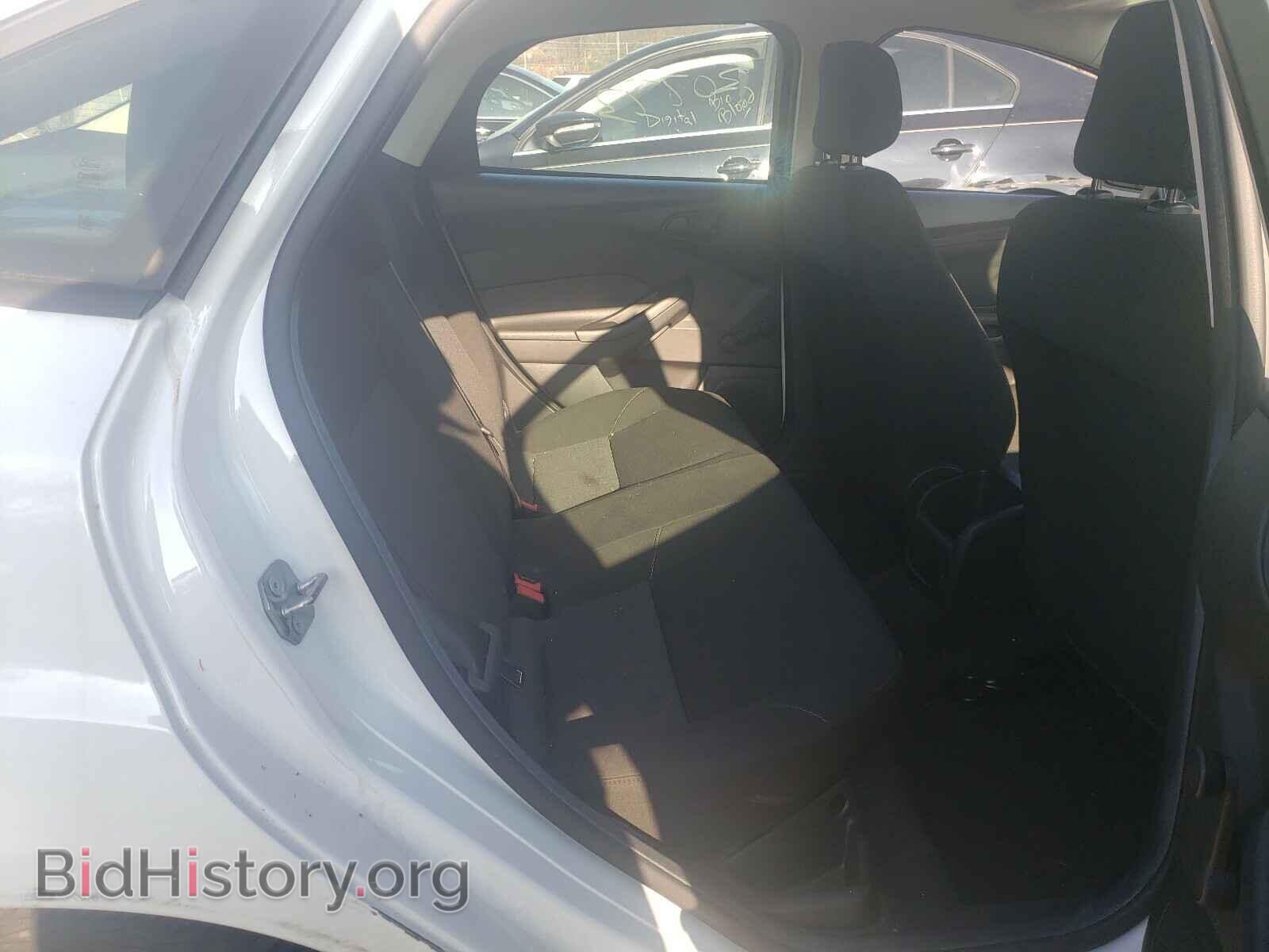 2018 FORD FOCUS - VIN: 1FADP3E21JL238812 - Фото 6