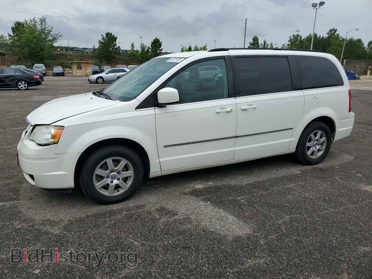 Photo 2A4RR5D16AR337125 - CHRYSLER MINIVAN 2010