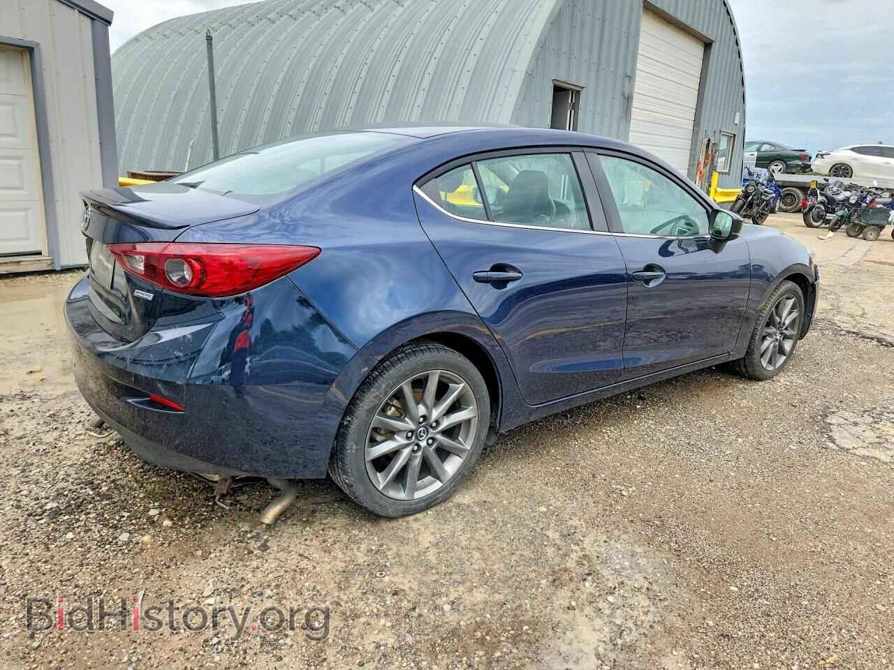 2018 MAZDA 3 - VIN: 3MZBN1V39JM271766 - Фото 3
