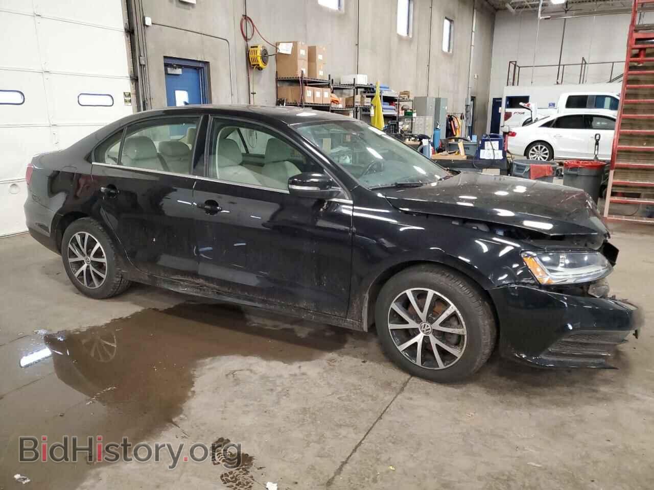 2017 VOLKSWAGEN JETTA - VIN: 3VWDB7AJ3HM281213 - Фото 4