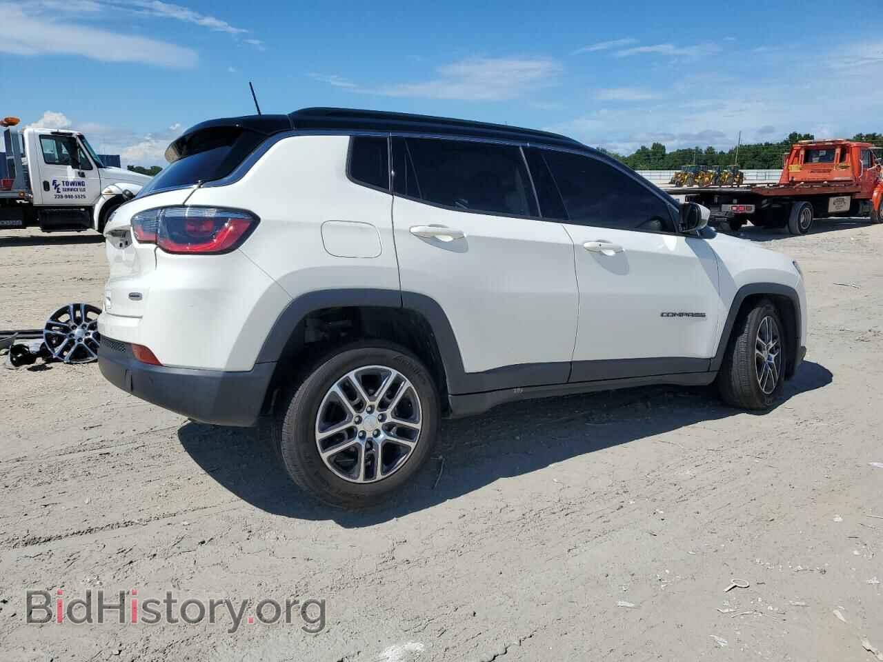 2019 JEEP COMPASS - VIN: 3C4NJCBB9KT678285 - Фото 3