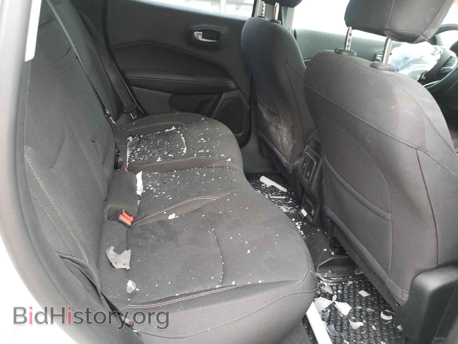 2019 JEEP COMPASS - VIN: 3C4NJDABXKT682661 - Фото 6