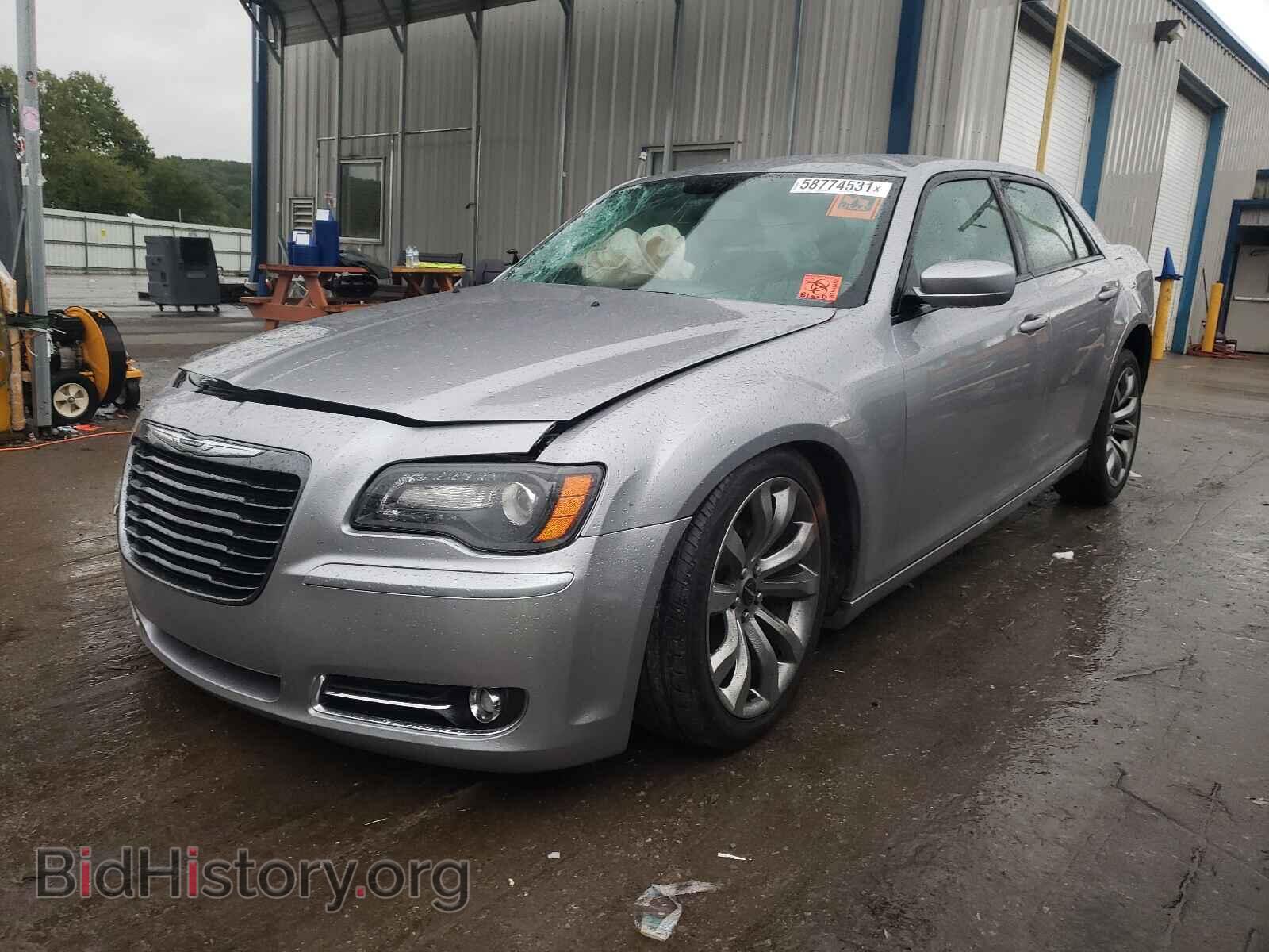2014 CHRYSLER 300 - VIN: 2C3CCABG1EH344139 - Фото 2
