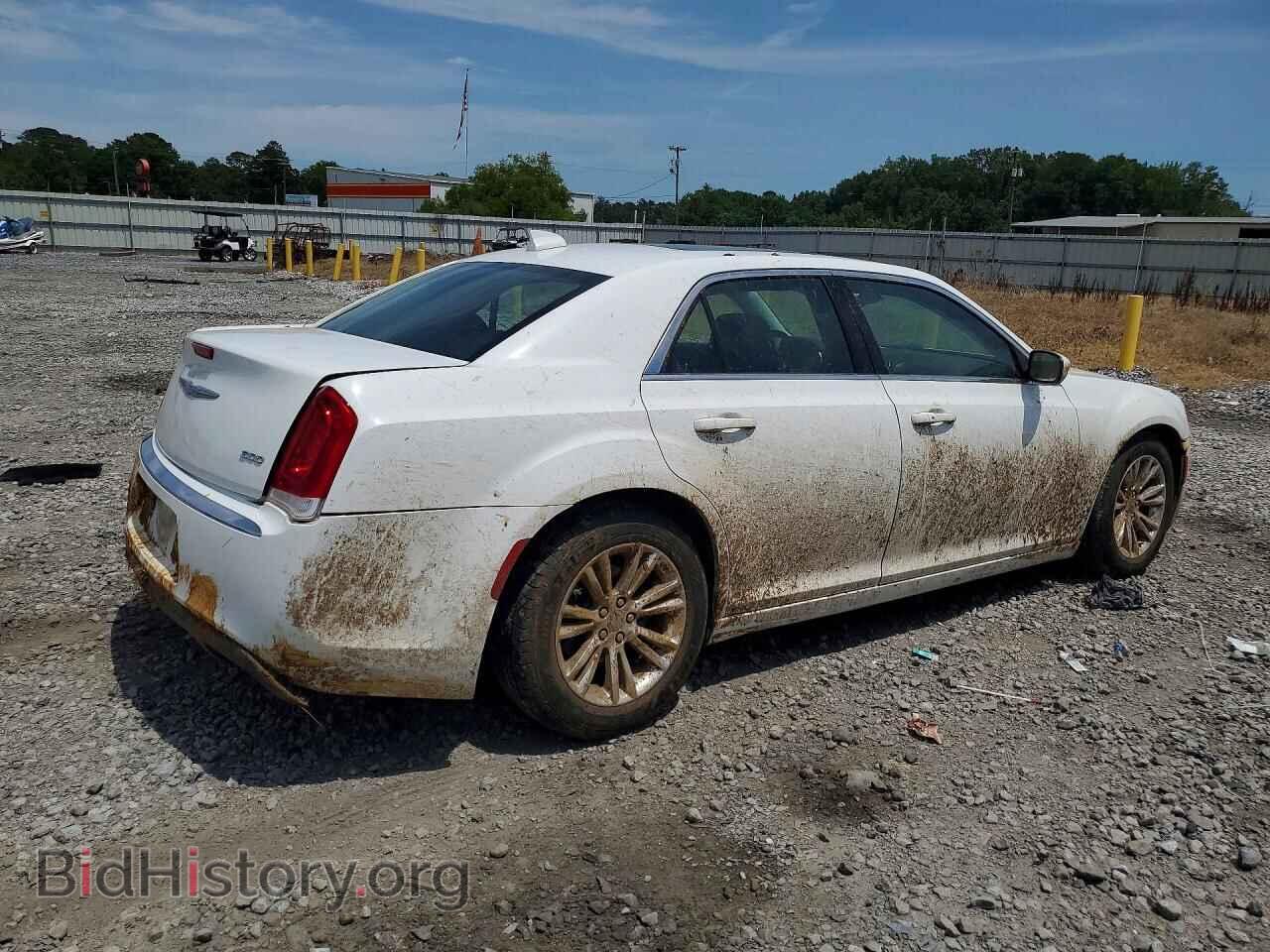 2017 CHRYSLER 300 - VIN: 2C3CCAAG9HH655615 - Photo 3