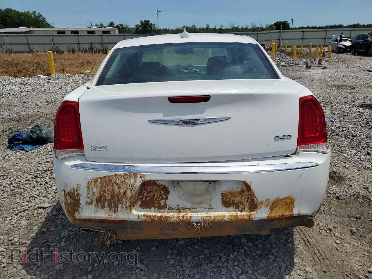 2017 CHRYSLER 300 - VIN: 2C3CCAAG9HH655615 - Photo 6