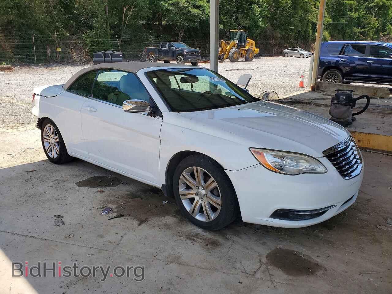 2012 CHRYSLER 200 - VIN: 1C3BCBEGXCN217441 - Photo 4