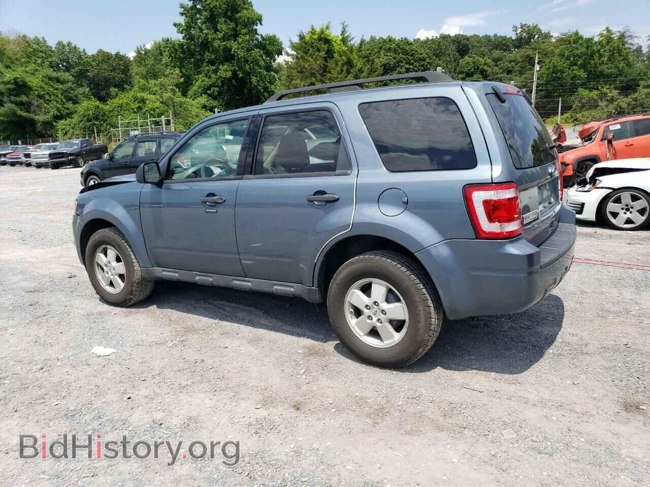 2011 FORD ESCAPE - VIN: 1FMCU9DG5BKA32202 - Photo 2