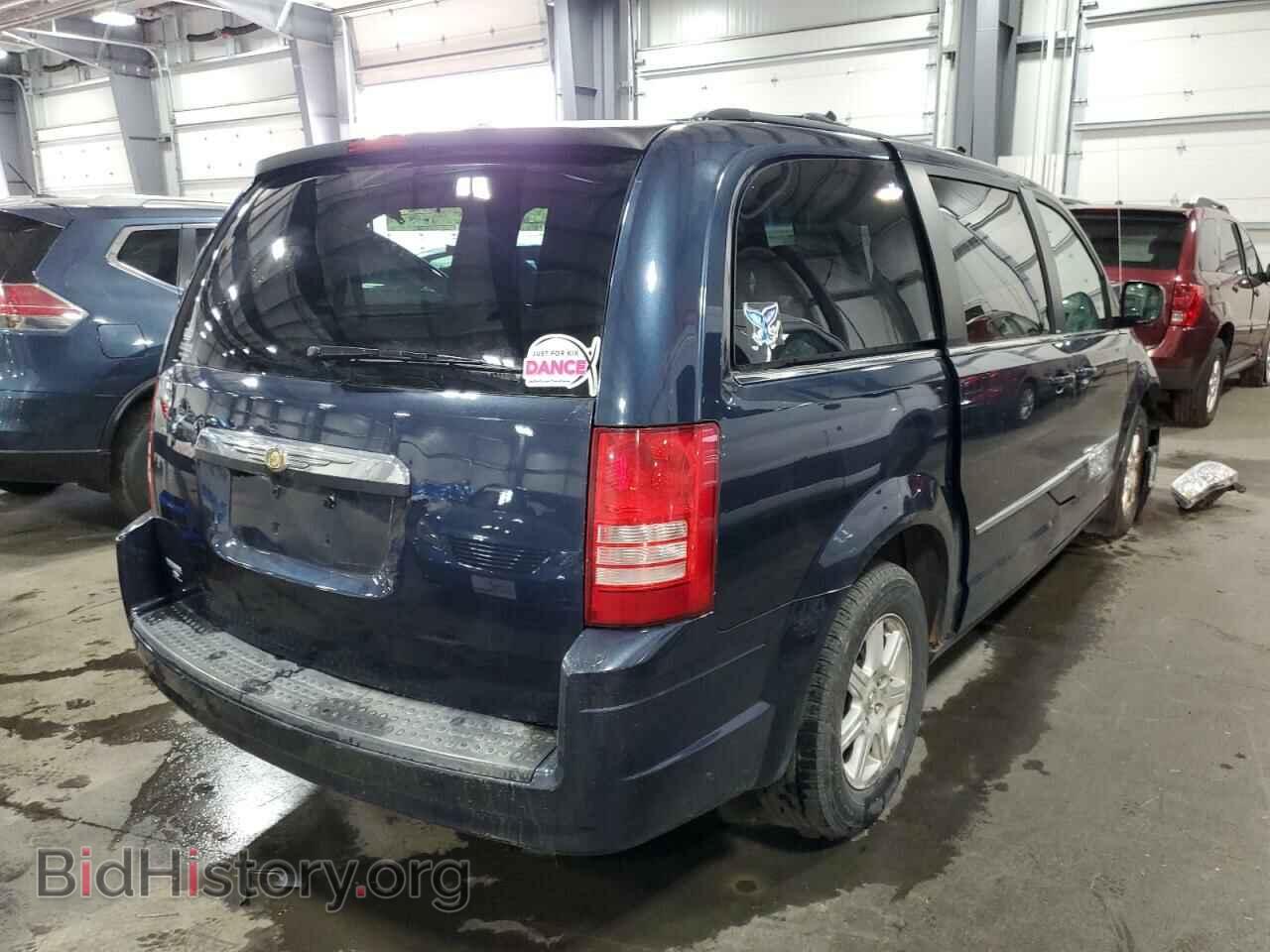 2009 CHRYSLER MINIVAN - VIN: 2A8HR54149R607152 - Фото 4
