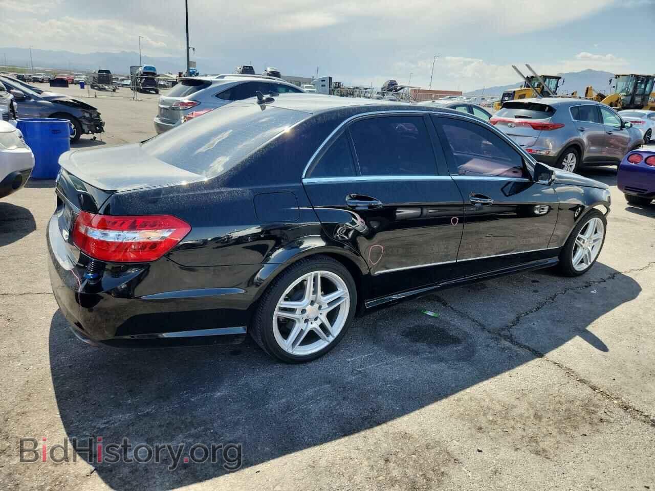 2013 MERCEDES-BENZ E-CLASS - VIN: WDDHF5KB0DA705318 - Фото 3