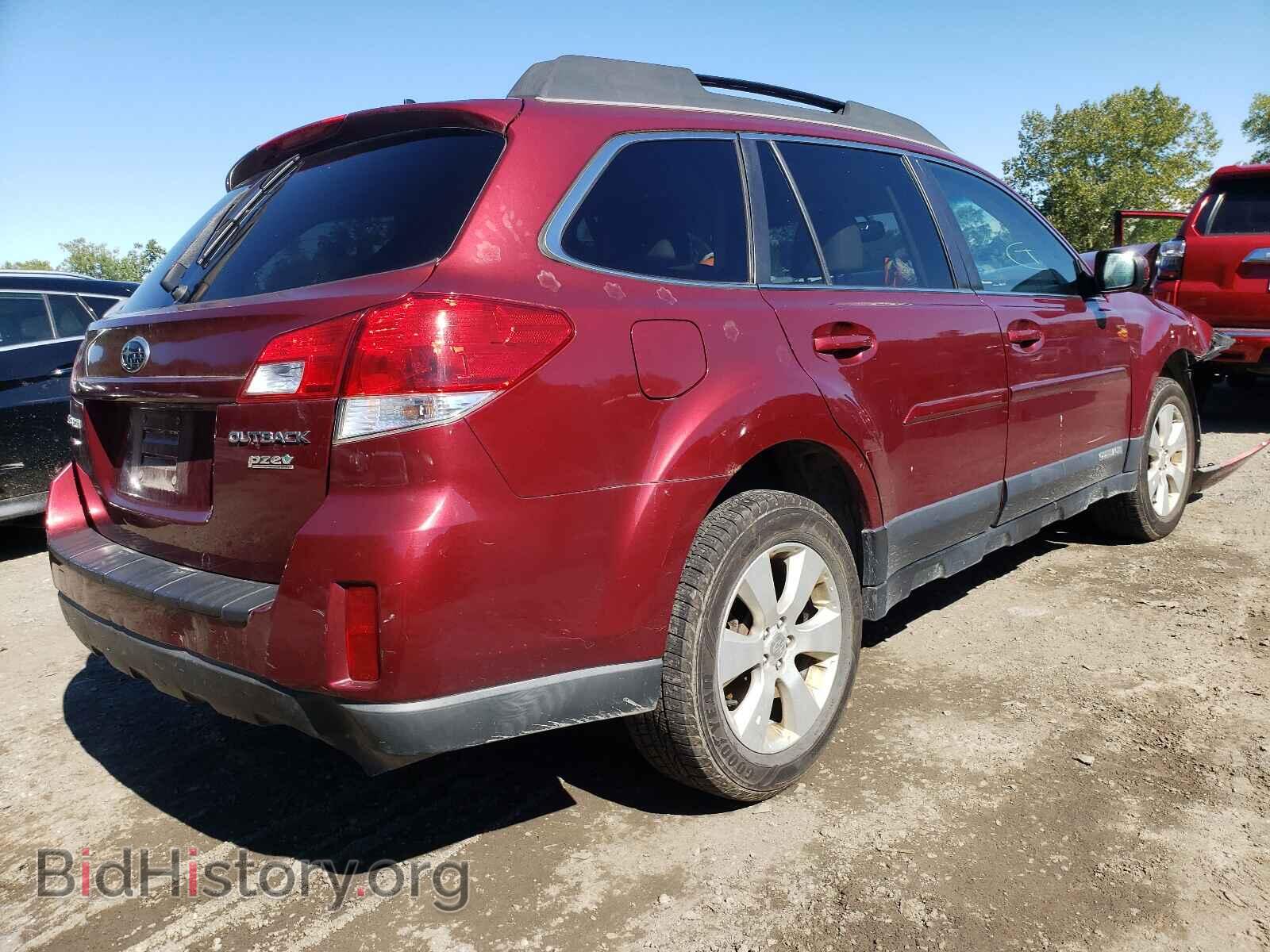 2011 SUBARU OUTBACK - VIN: 4S4BRBJC6B3366268 - Photo 4