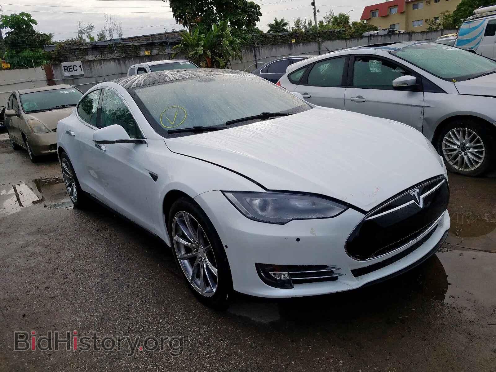 Photo 5YJSA1CG4DFP14063 - TESLA MODEL S 2013