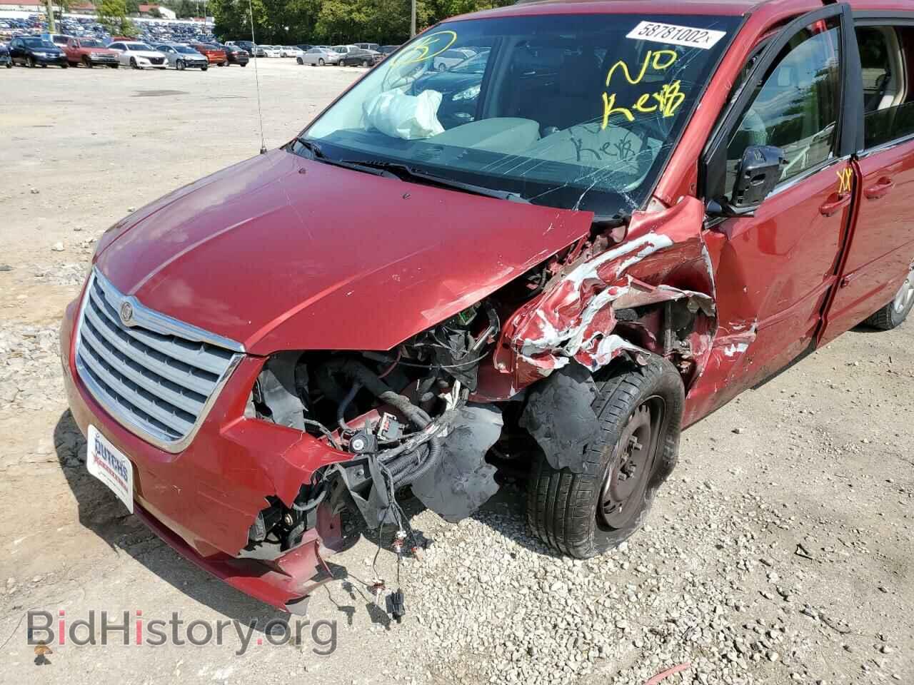 2010 CHRYSLER MINIVAN - VIN: 2A4RR4DE1AR161842 - Фото 9