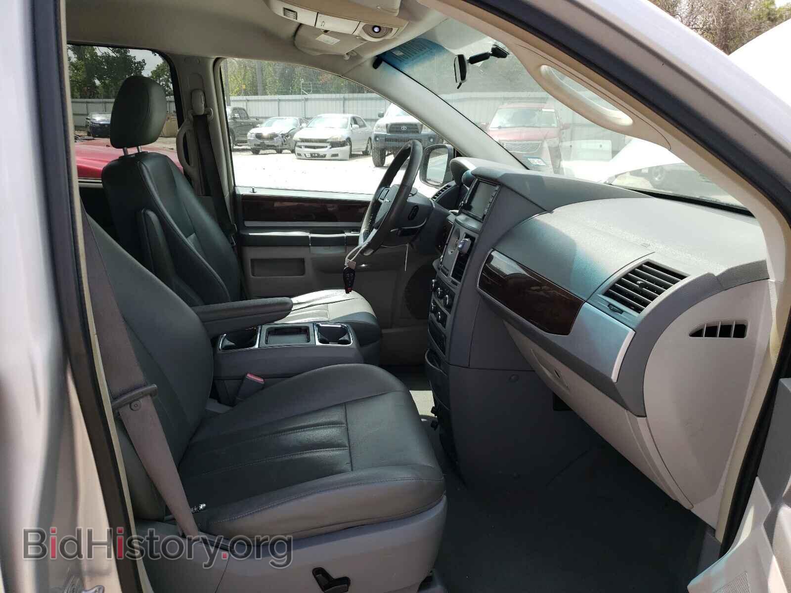 2010 CHRYSLER MINIVAN - VIN: 2A4RR5D1XAR153810 - Фото 5