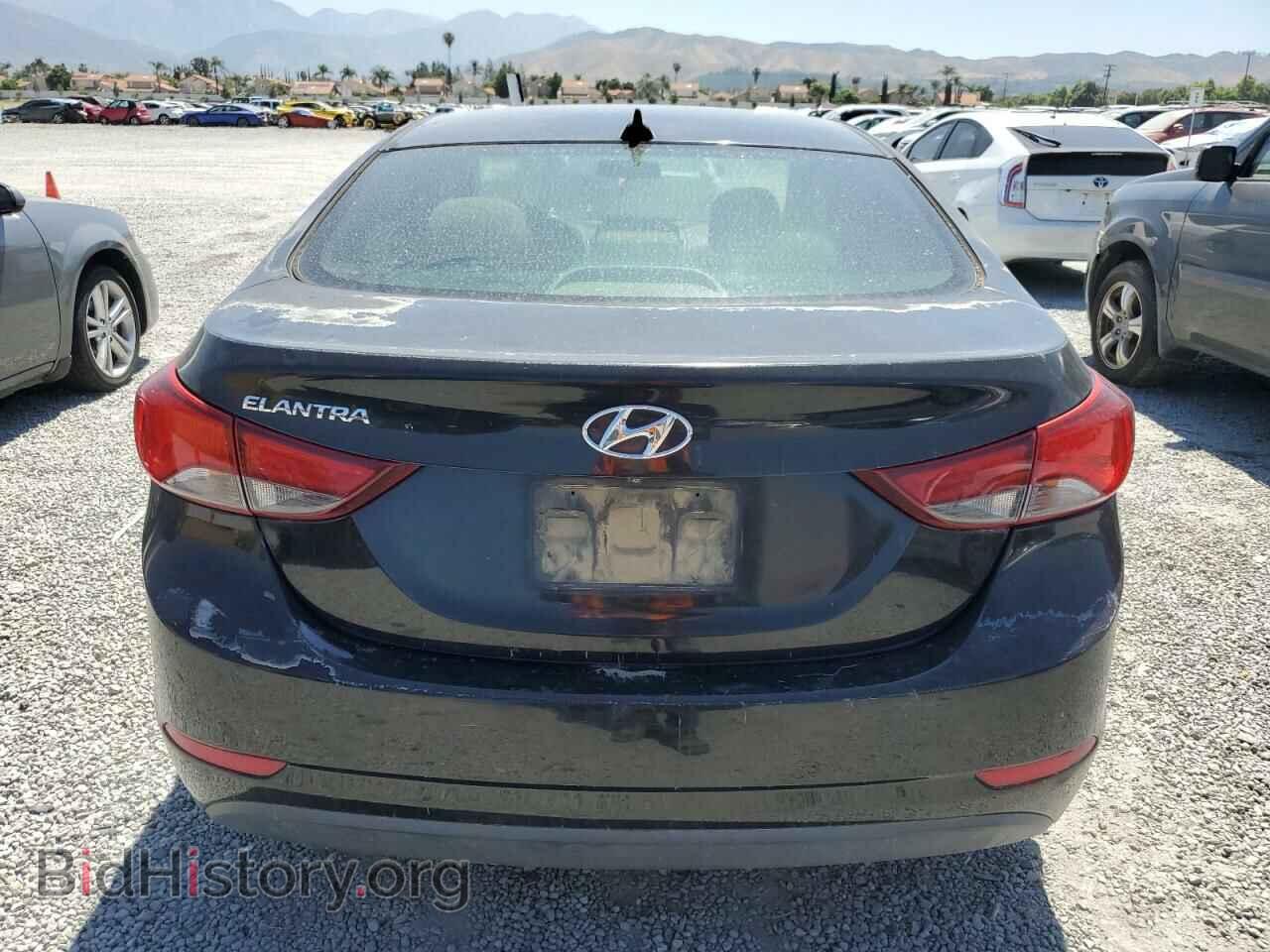 2016 HYUNDAI ELANTRA - VIN: 5NPDH4AE3GH759430 - Фото 6
