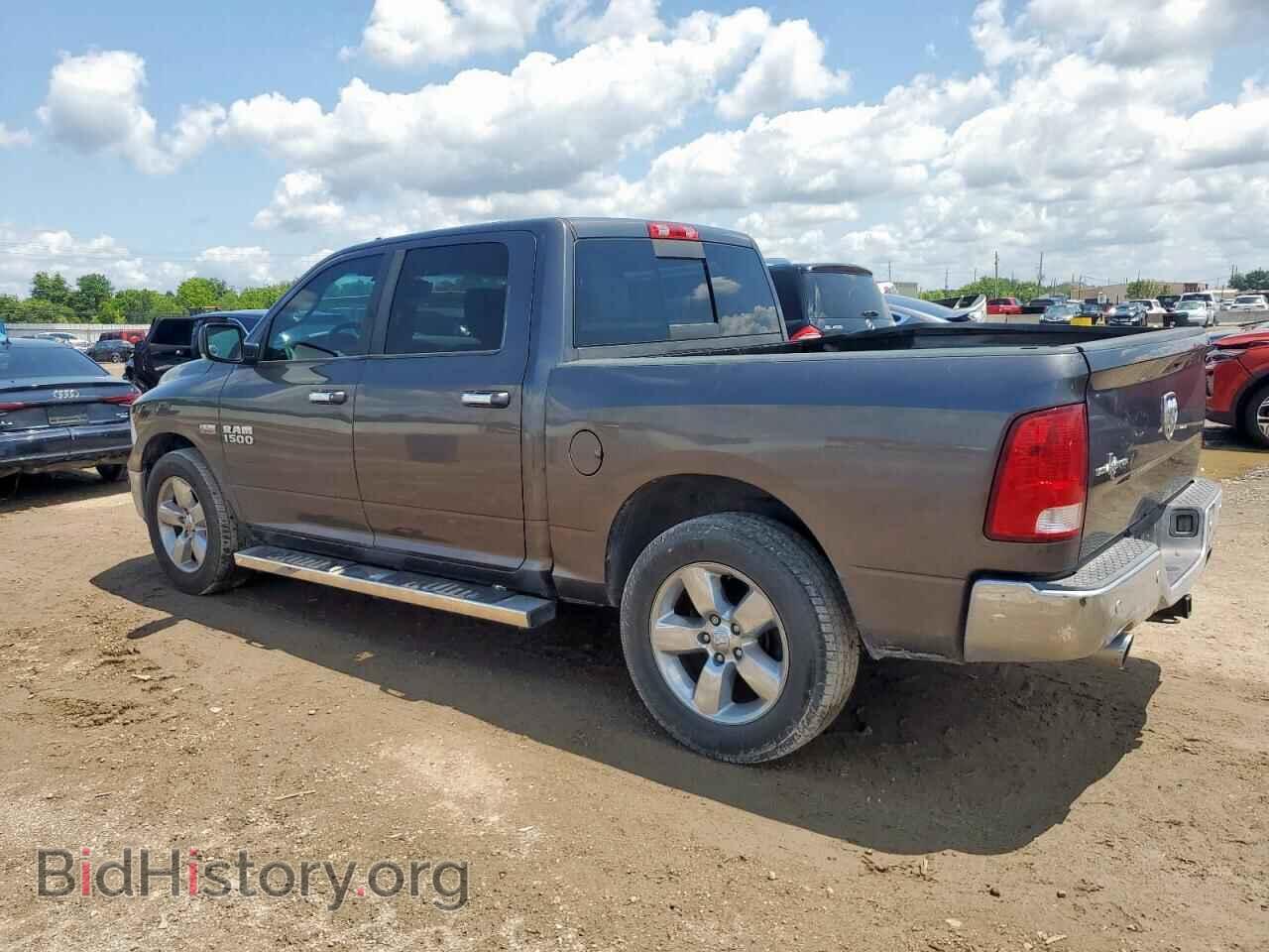 2016 RAM 1500 - VIN: 3C6RR6LT1GG315621 - Фото 2