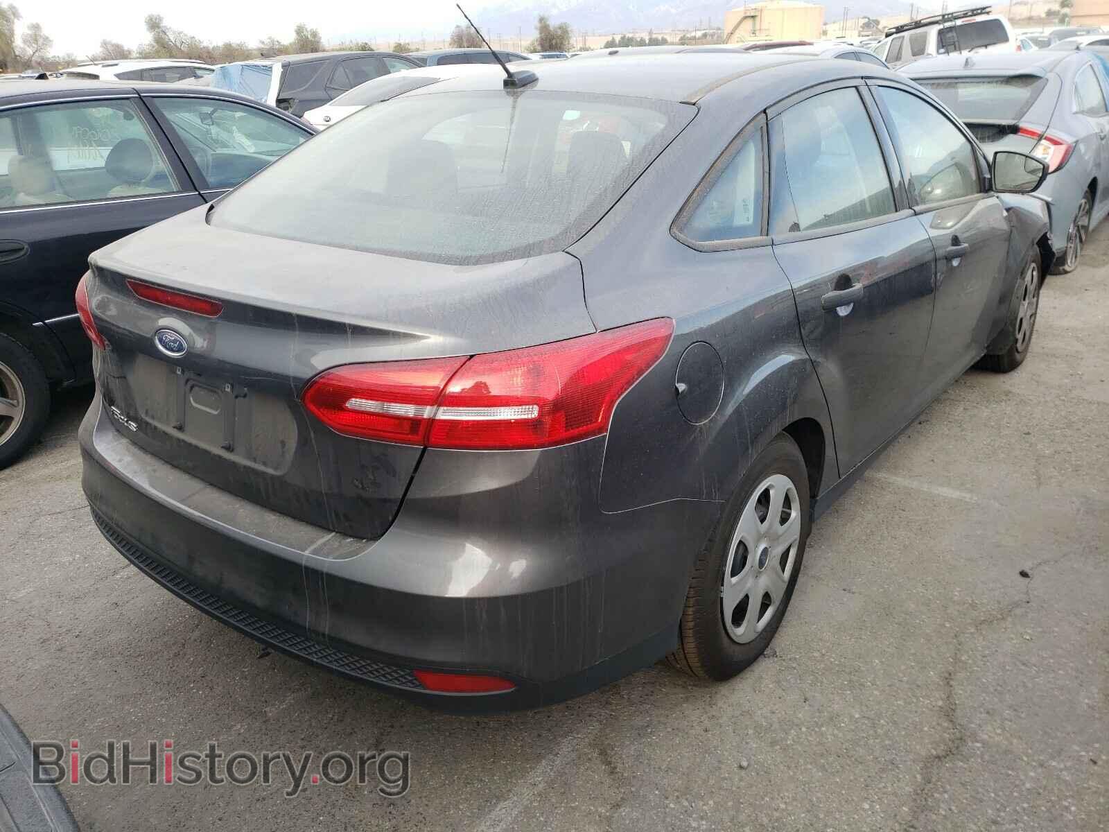 2017 FORD FOCUS - VIN: 1FADP3E22HL304021 - Photo 4