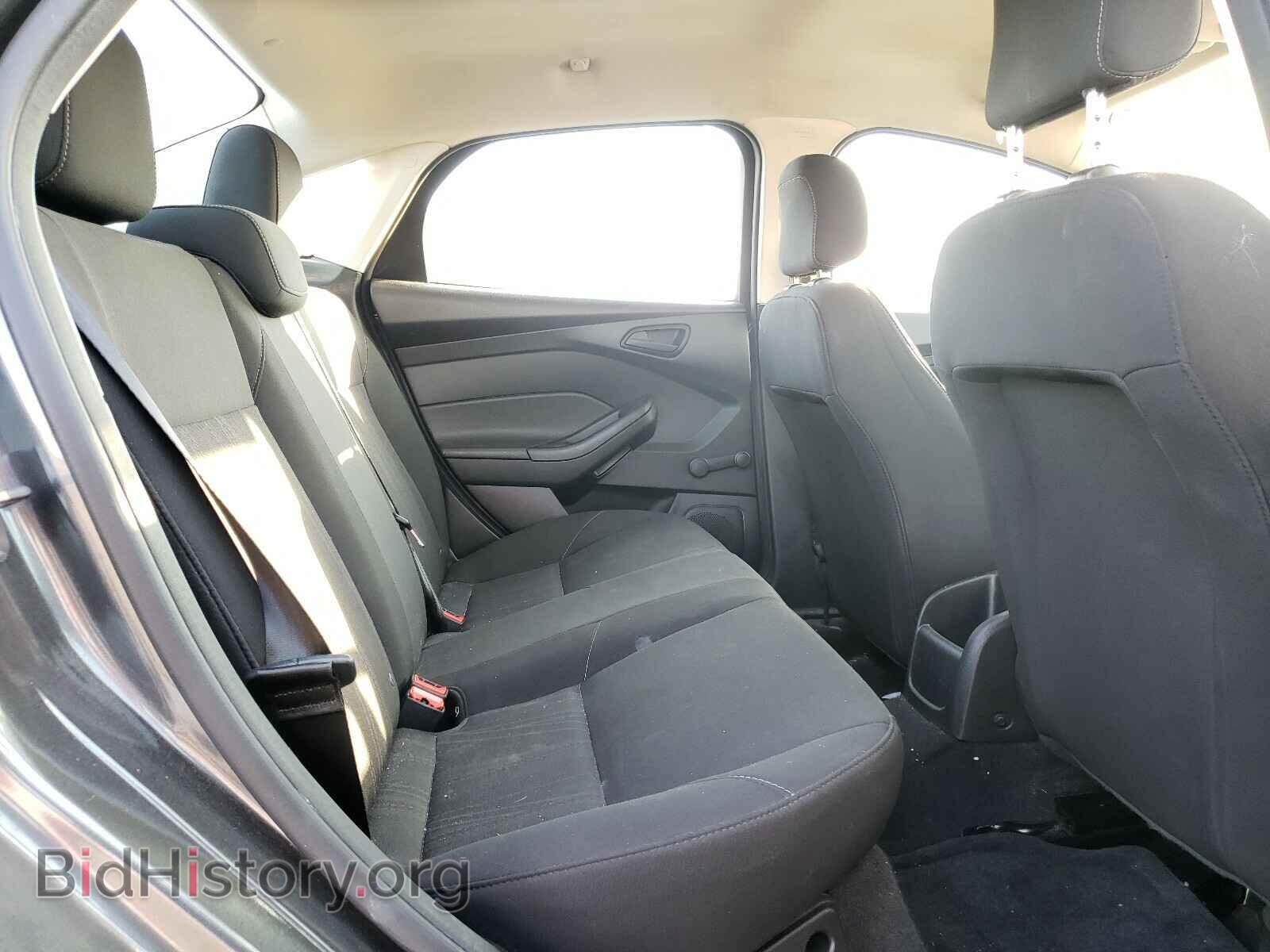 2017 FORD FOCUS - VIN: 1FADP3E22HL304021 - Photo 6