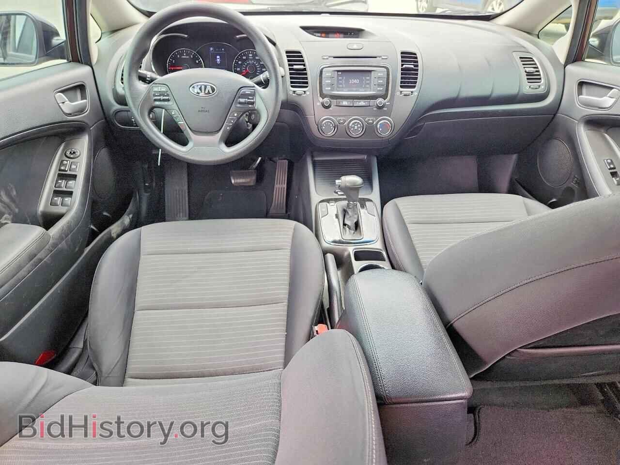 2017 KIA FORTE - VIN: 3KPFL4A77HE147715 - Фото 8