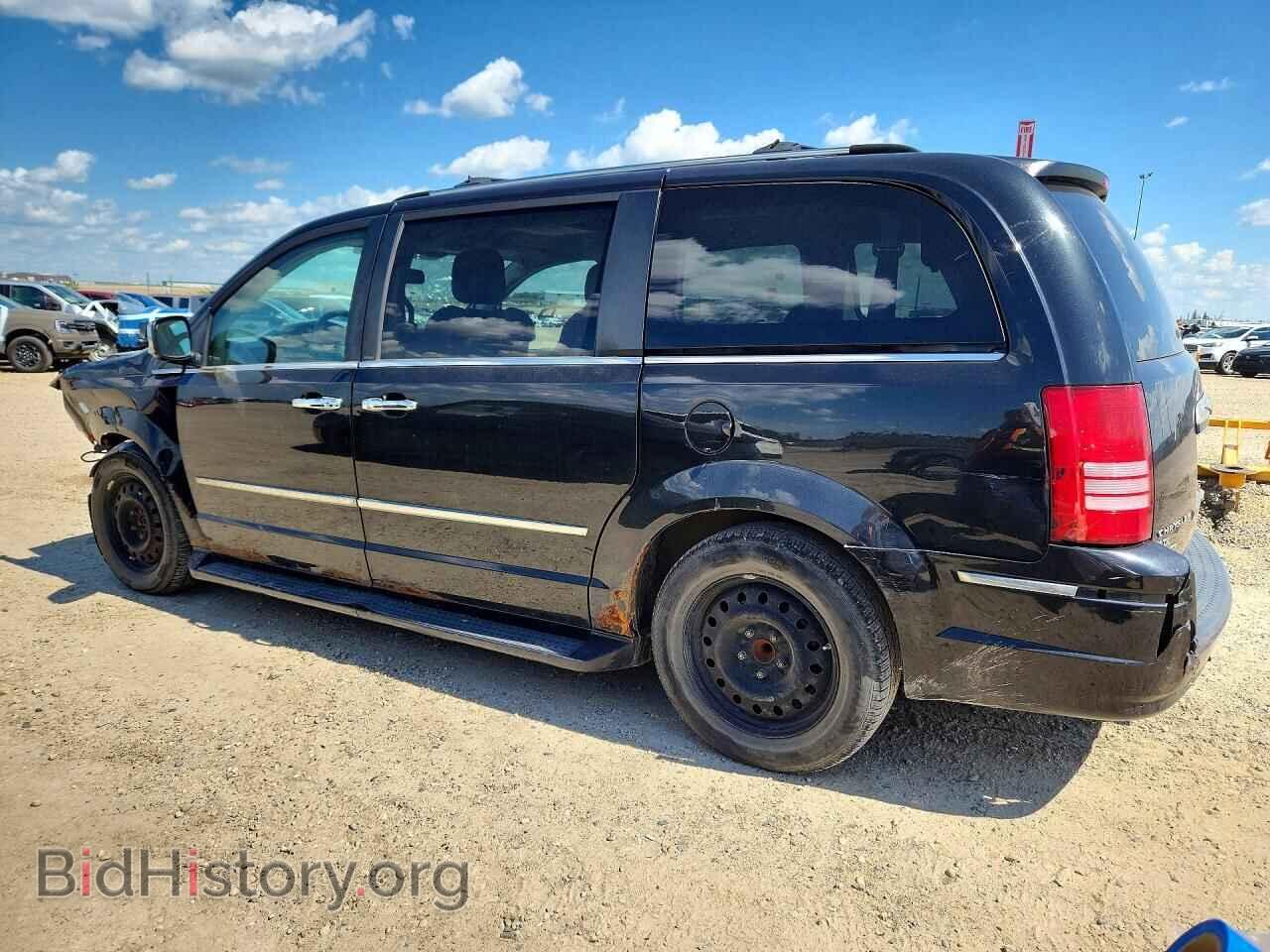 2010 CHRYSLER MINIVAN - VIN: 2A4RR6DX2AR250297 - Фото 2