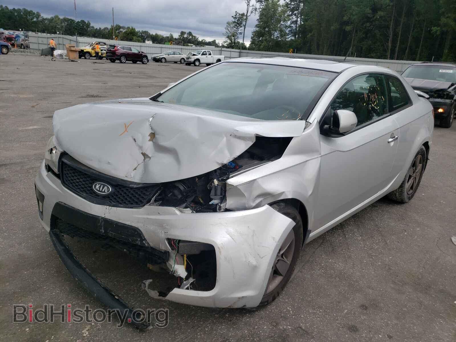 2011 KIA FORTE - VIN: KNAFU6A25B5322251 - Фото 2