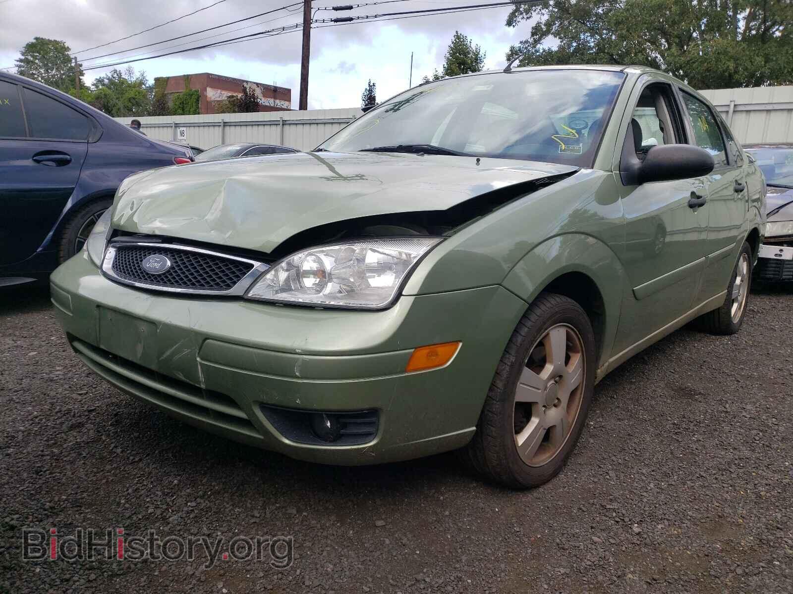 2007 FORD FOCUS - VIN: 1FAFP34N17W273040 - Фото 2