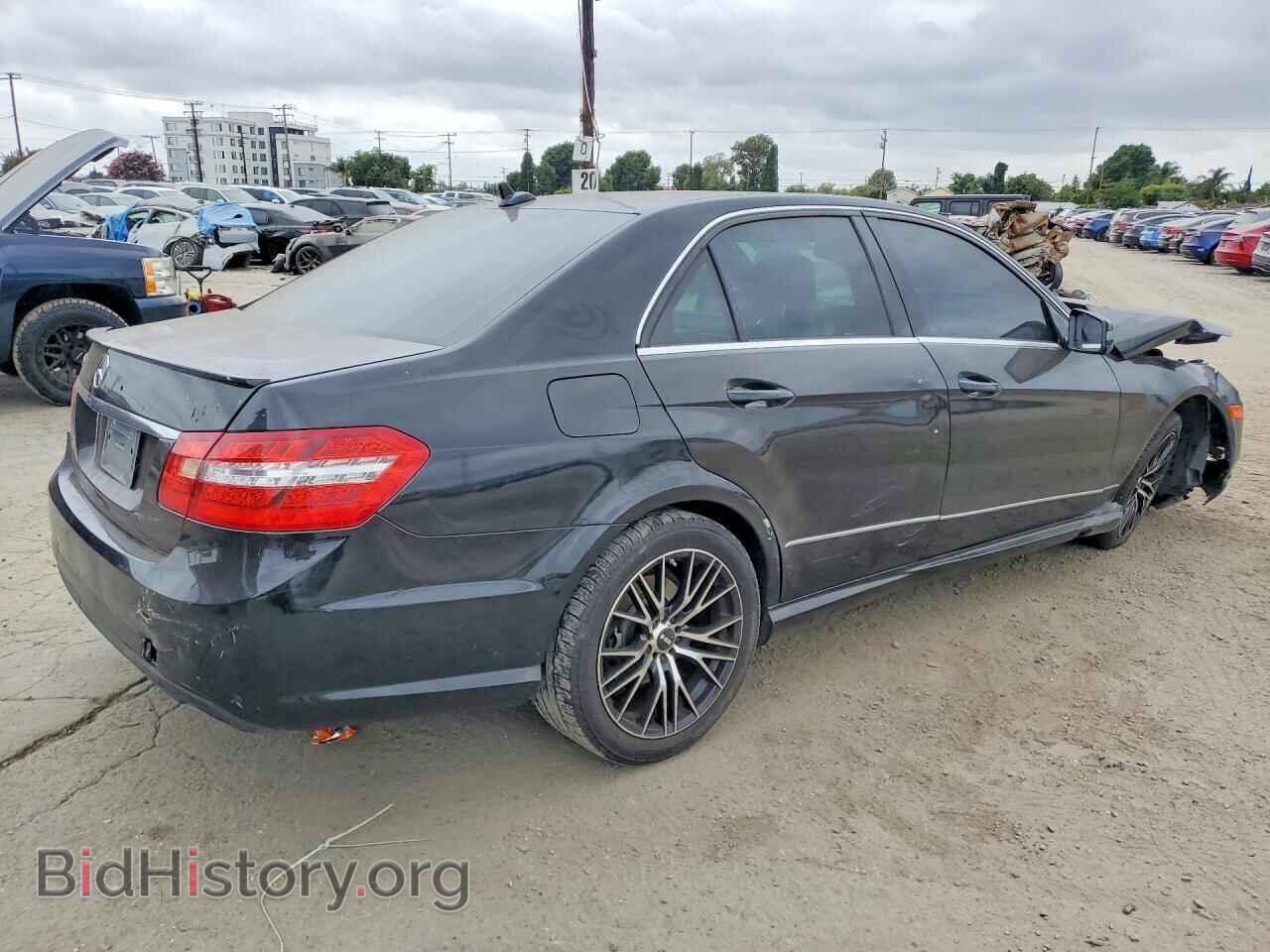 2011 MERCEDES-BENZ E-CLASS - VIN: WDDHF5GB0BA477066 - Photo 3