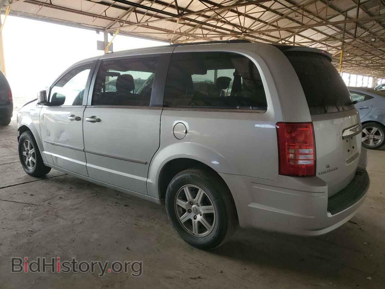 2010 CHRYSLER MINIVAN - VIN: 2A4RR5D15AR478994 - Photo 2