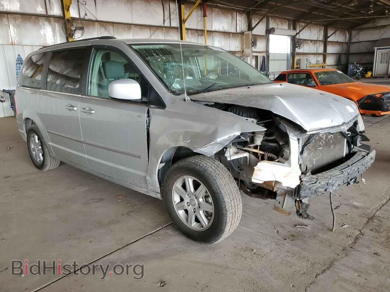 2010 CHRYSLER MINIVAN - VIN: 2A4RR5D15AR478994 - Photo 4