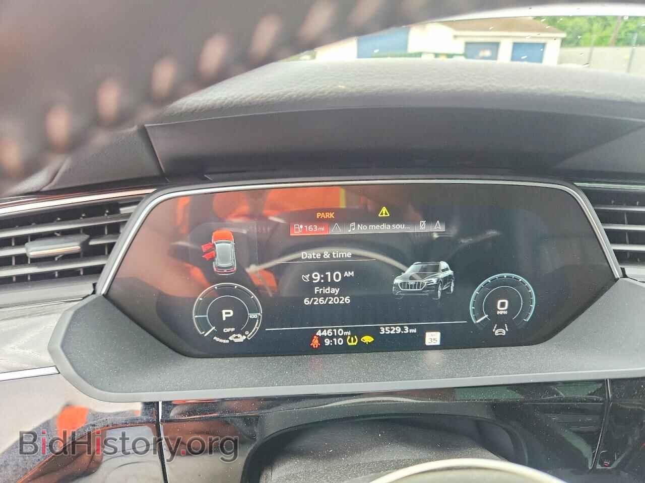 2021 AUDI E-TRON - VIN: WA1LAAGE6MB038404 - Photo 9