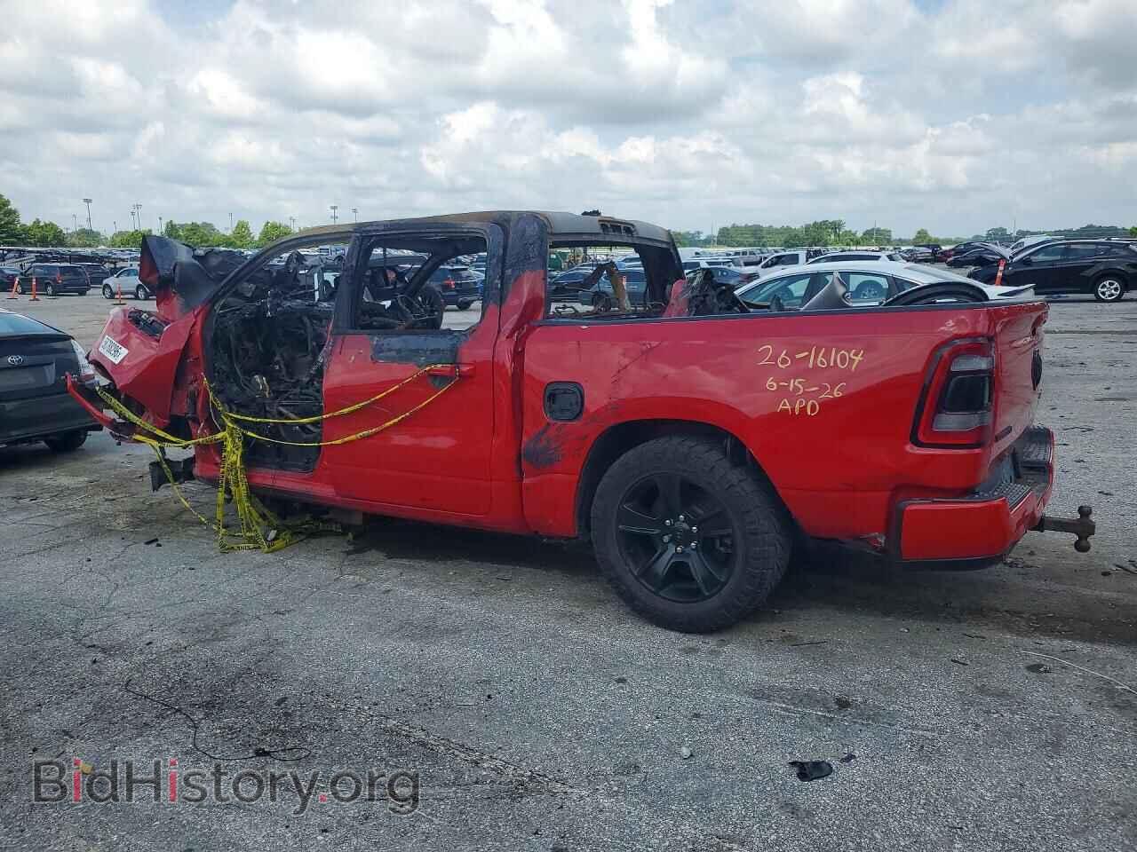 2020 RAM 1500 - VIN: 1C6SRFFT0LN385626 - Фото 2