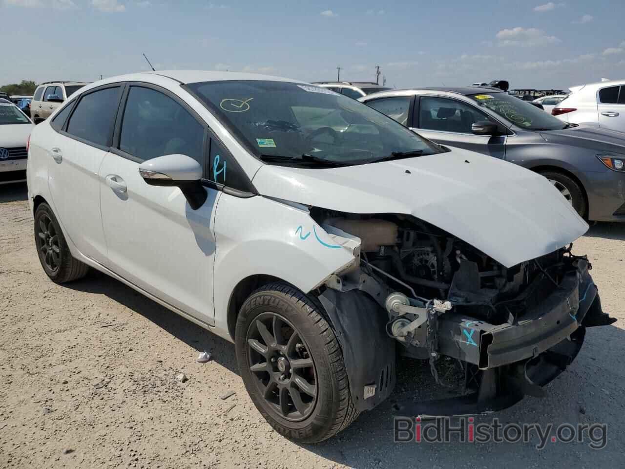 Photo 3FADP4BJ3FM175820 - FORD FIESTA 2015