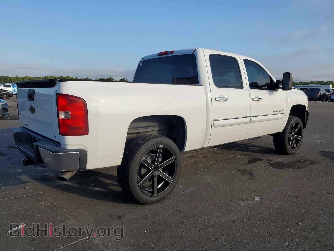 2013 CHEVROLET SILVERADO - VIN: 3GCPKSE76DG367027 - Фото 3