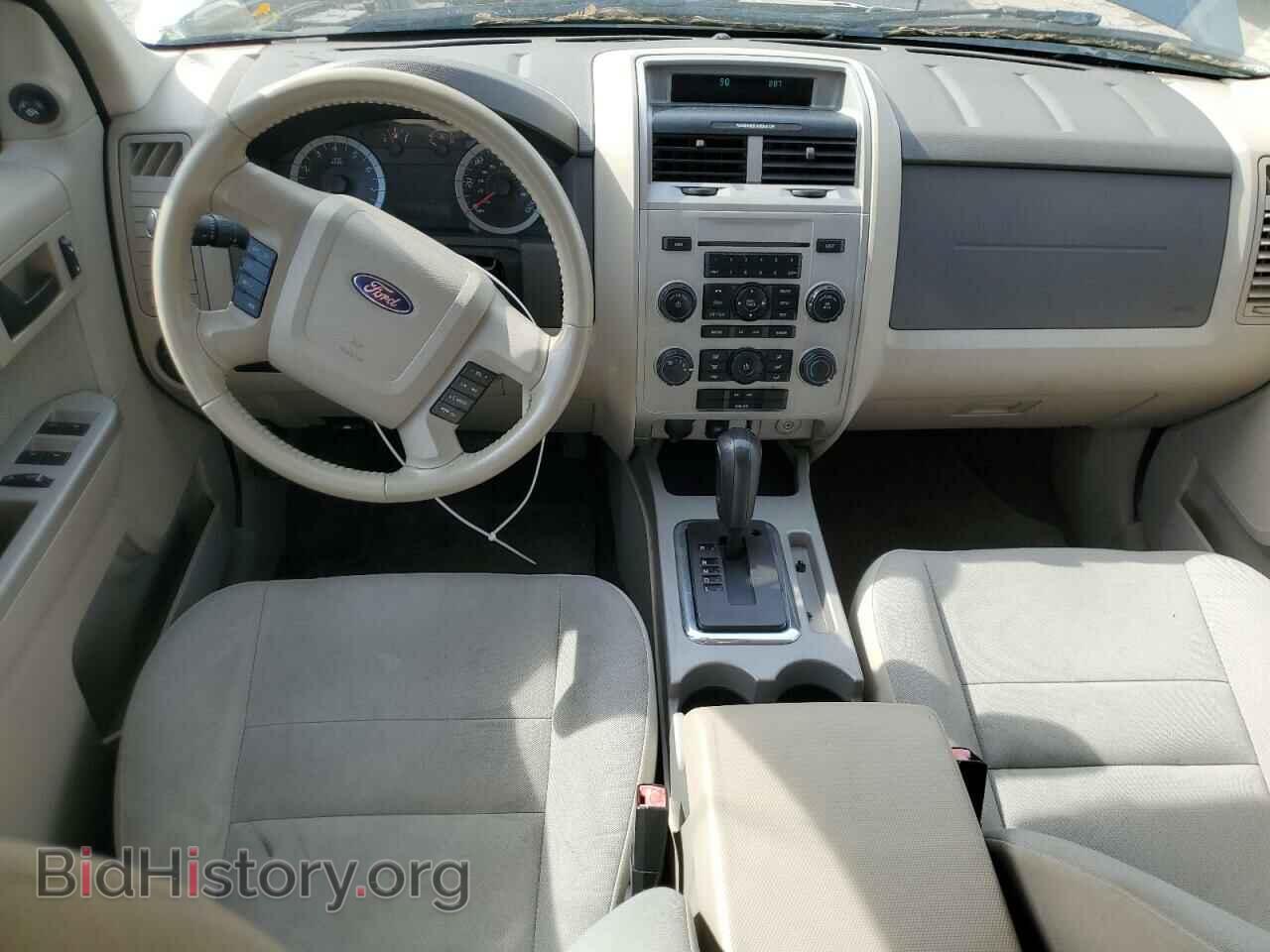 2011 FORD ESCAPE - VIN: 1FMCU0D79BKB84379 - Фото 8