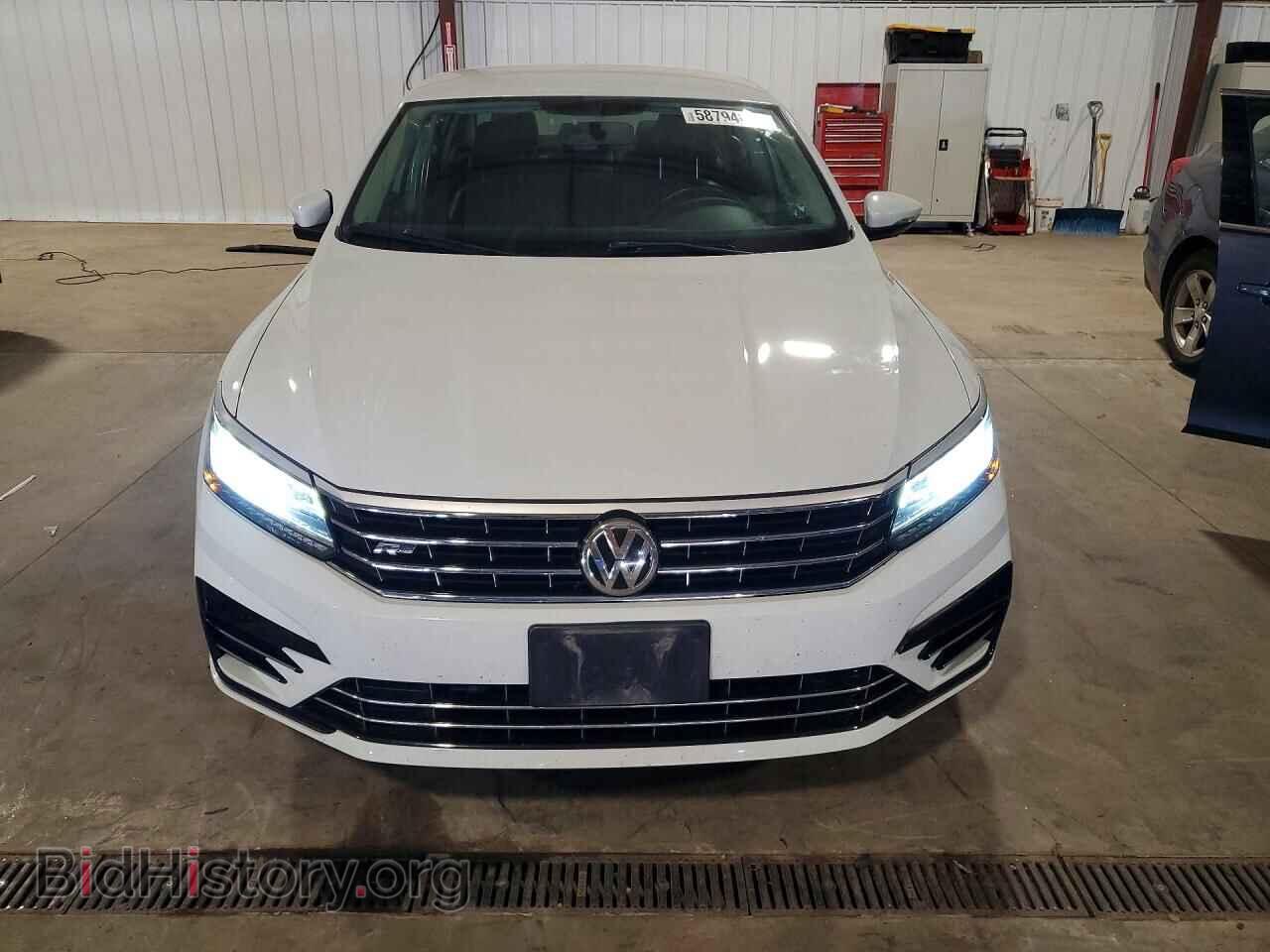 2017 VOLKSWAGEN PASSAT - VIN: 1VWDT7A36HC079191 - Фото 5