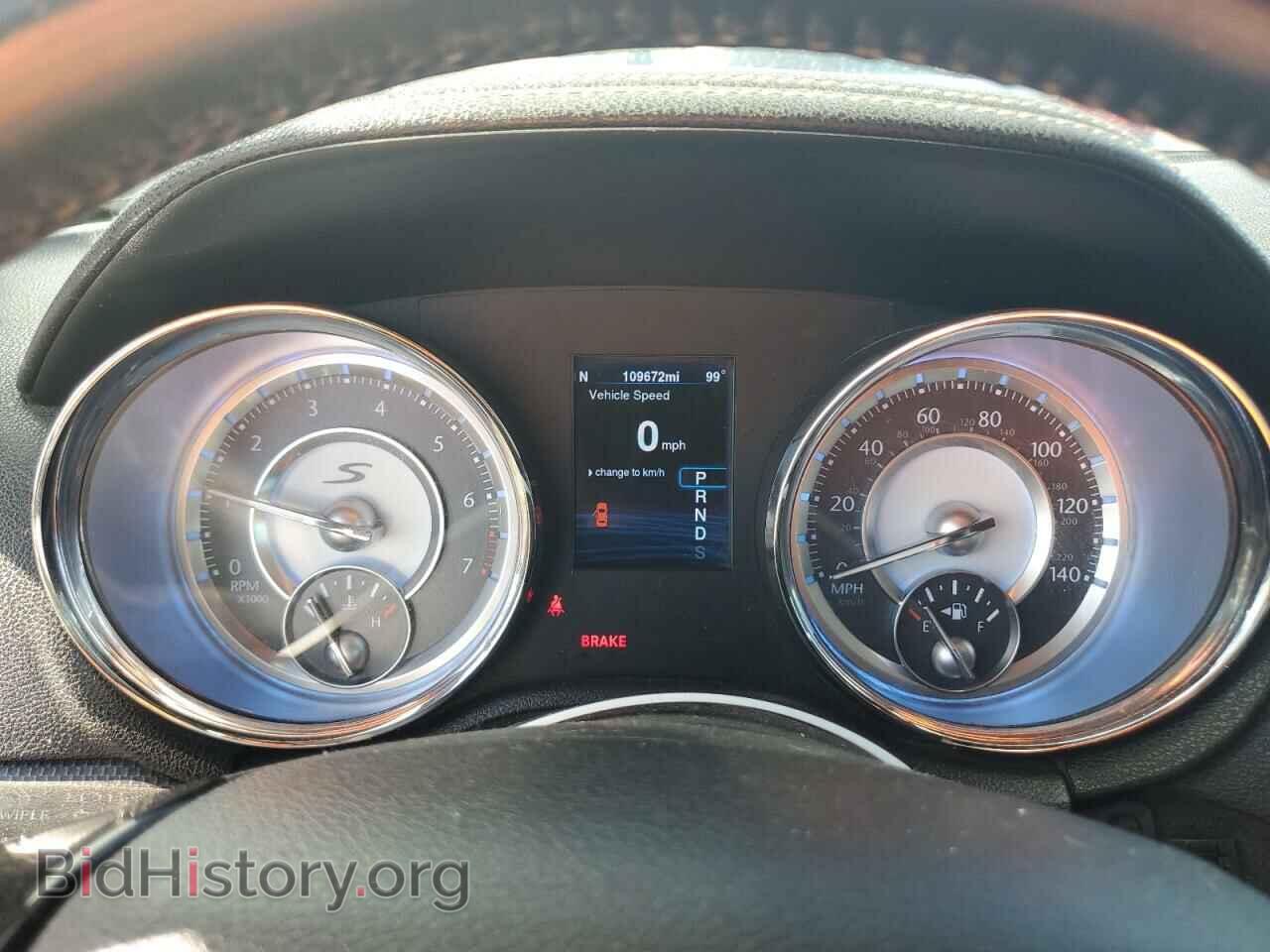 2014 CHRYSLER 300 - VIN: 2C3CCABG1EH182755 - Фото 9