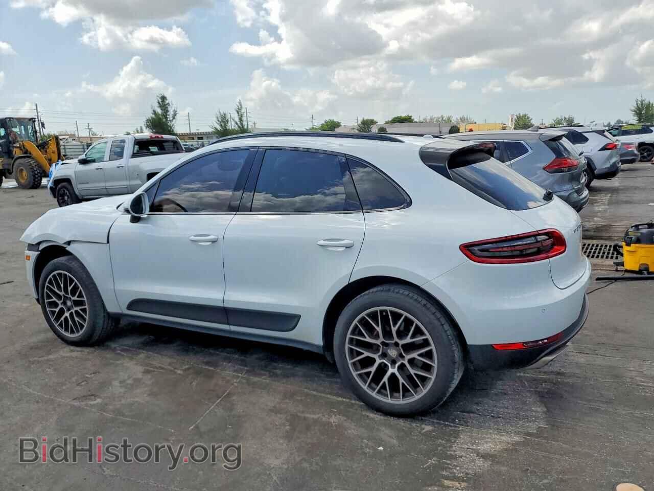 2017 PORSCHE MACAN - VIN: WP1AA2A59HLB02218 - Photo 2