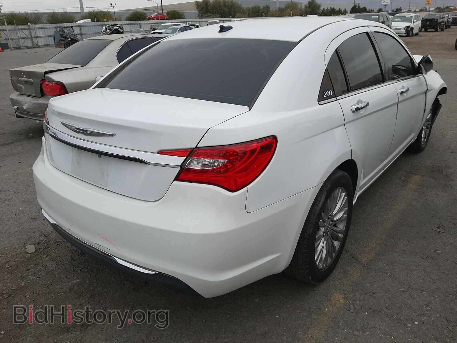 2012 CHRYSLER 200 - VIN: 1C3CCBCB5CN166555 - Фото 4