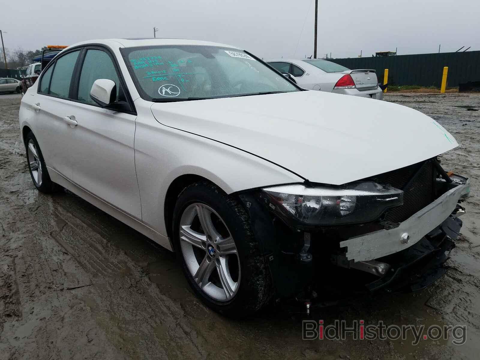 Photo WBA3B1C51DF462359 - BMW 3 SERIES 2013