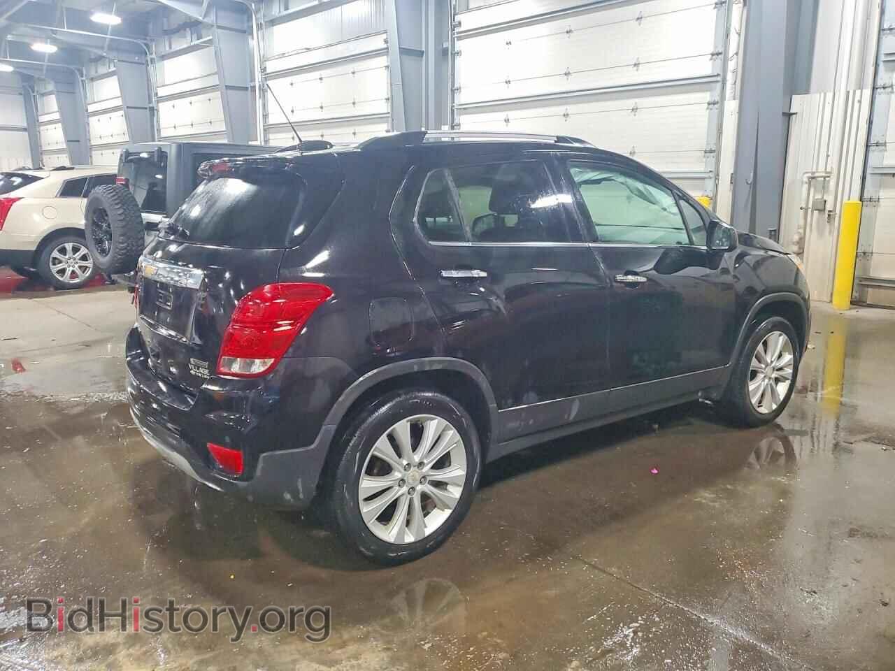 2017 CHEVROLET TRAX - VIN: 3GNCJRSB5HL285653 - Фото 3