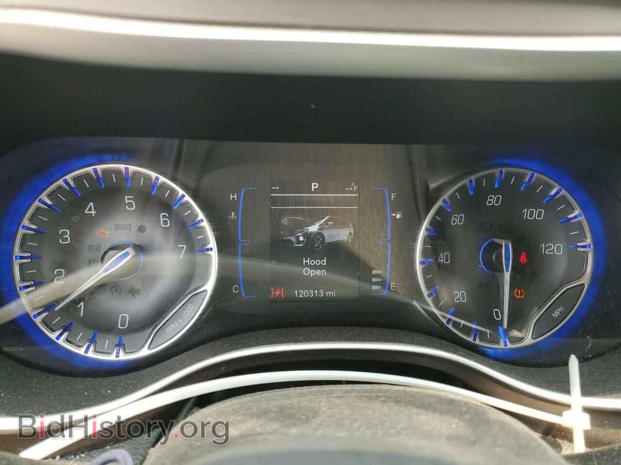 2018 CHRYSLER PACIFICA - VIN: 2C4RC1CG0JR171237 - Photo 9